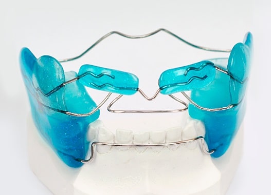Пластинки для выравнивания зубов Томск Аникинский 5-й зеленая стоматология томск